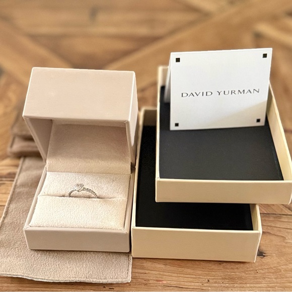 David Yurman Heart Stack Ring
Sterling Silver with Pavé Diamonds - Picture 6 of 8